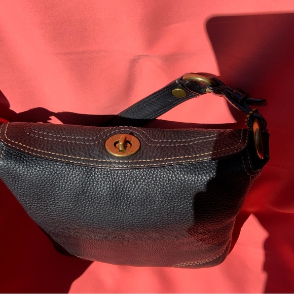 COACH Bucket Purse Vintage - Picture 13 of 15